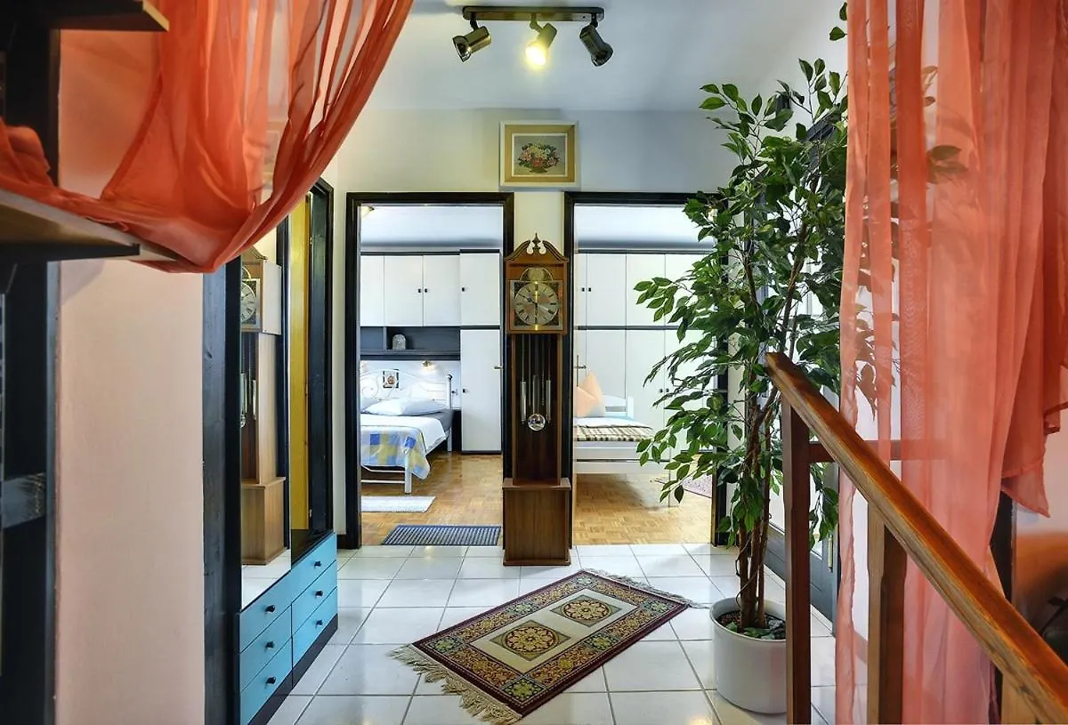 Holiday Home Silvana PUY
