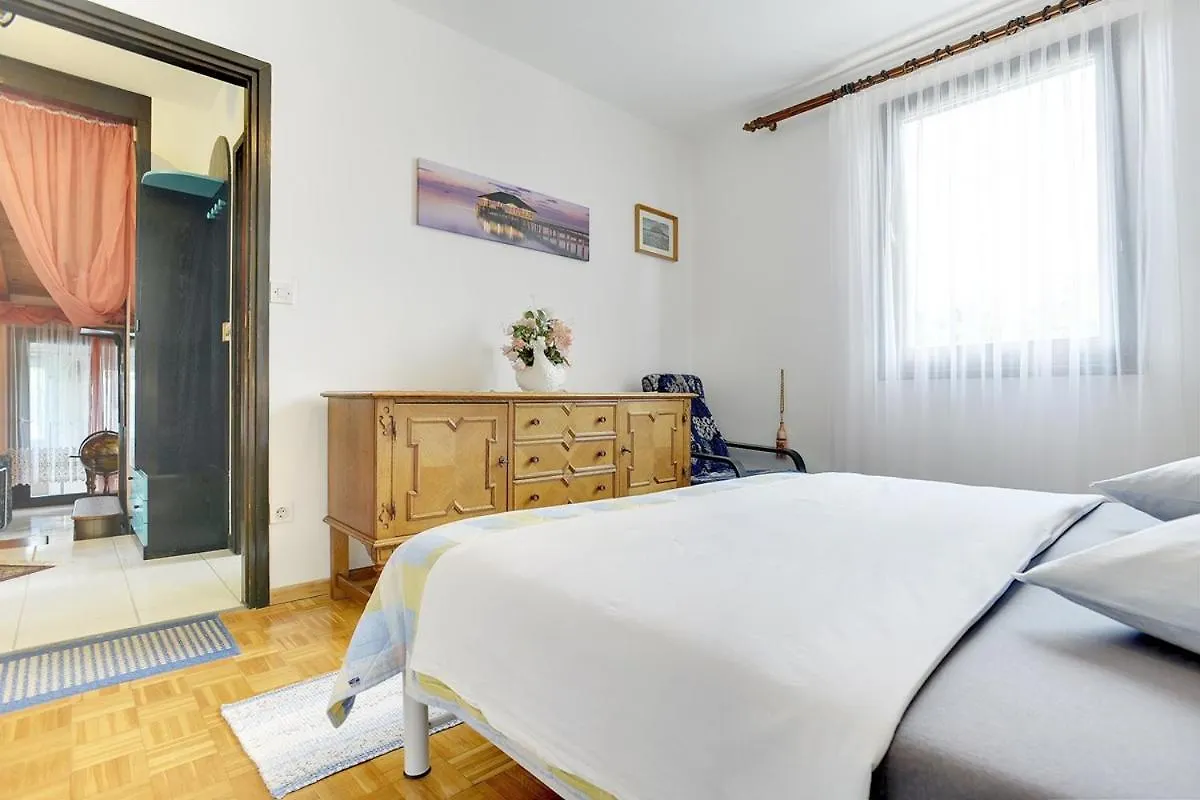 Holiday Home Silvana PUY Croácia