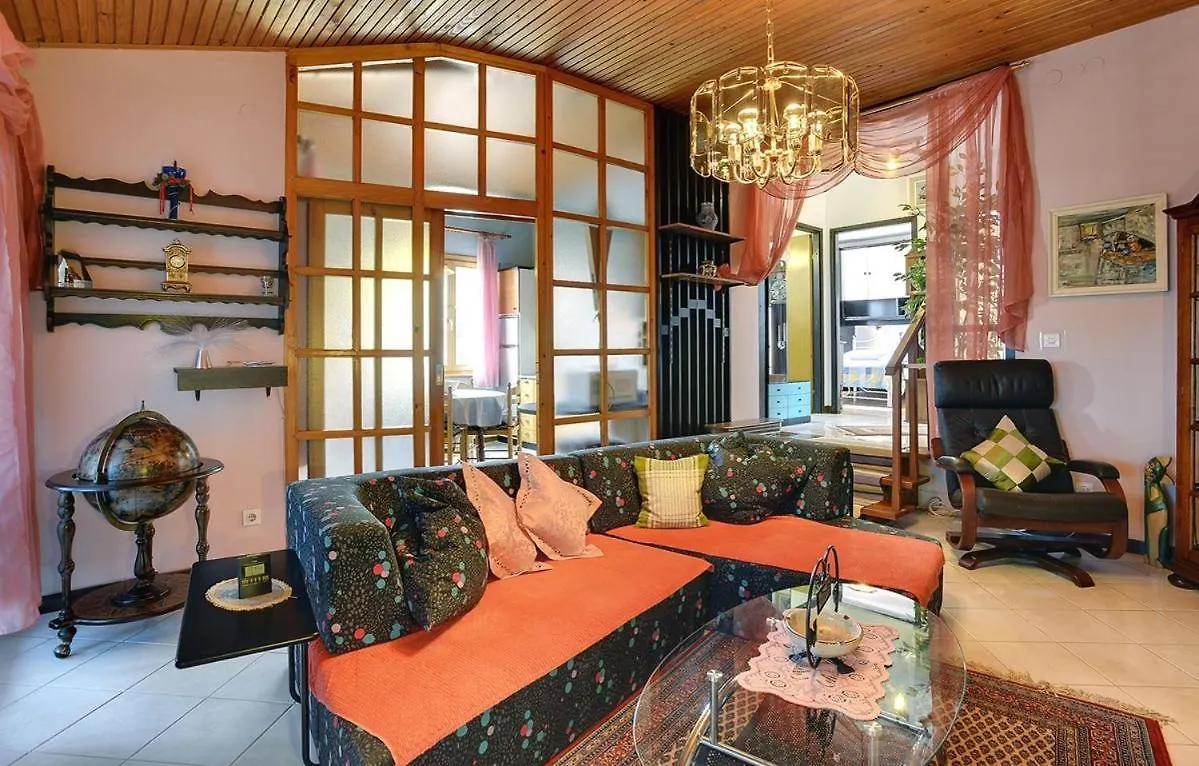 Holiday Home Silvana PUY 0*,
